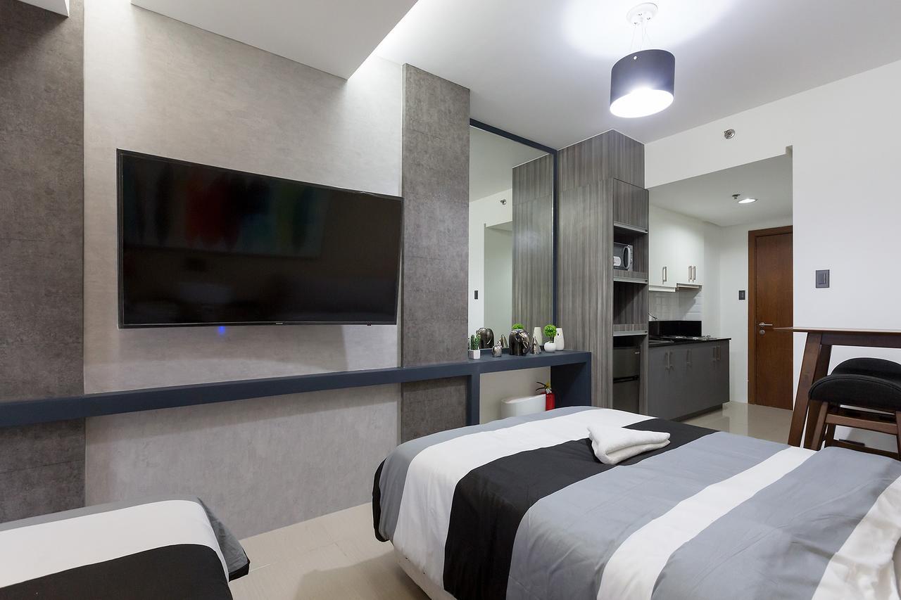 Condotel At Shell Residences Manila