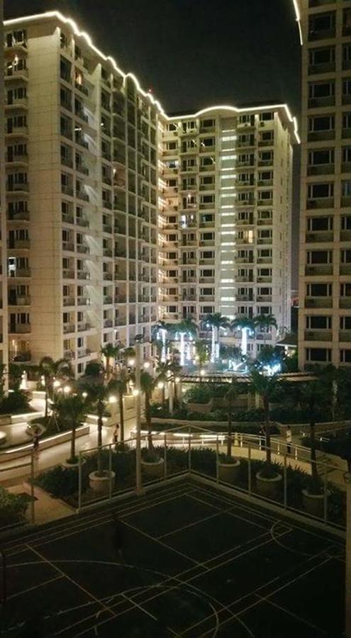 Solemare Parksuites Luxsensa * Manila