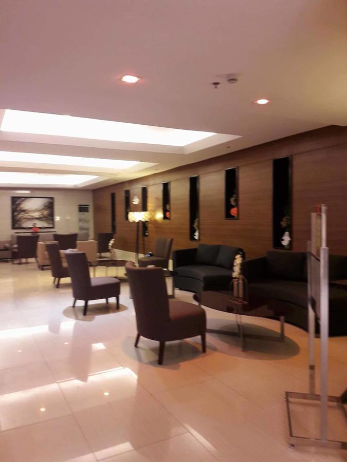 De Luxe, Standard And -the Breeze Residences-close To Airport,mall Of Asia, Us Embassy