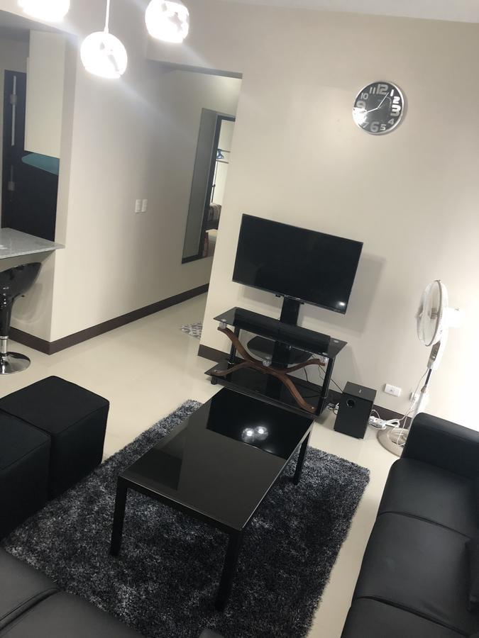 Apartment 4q Tower D Manhanttan Heights Cubao Qc Manila