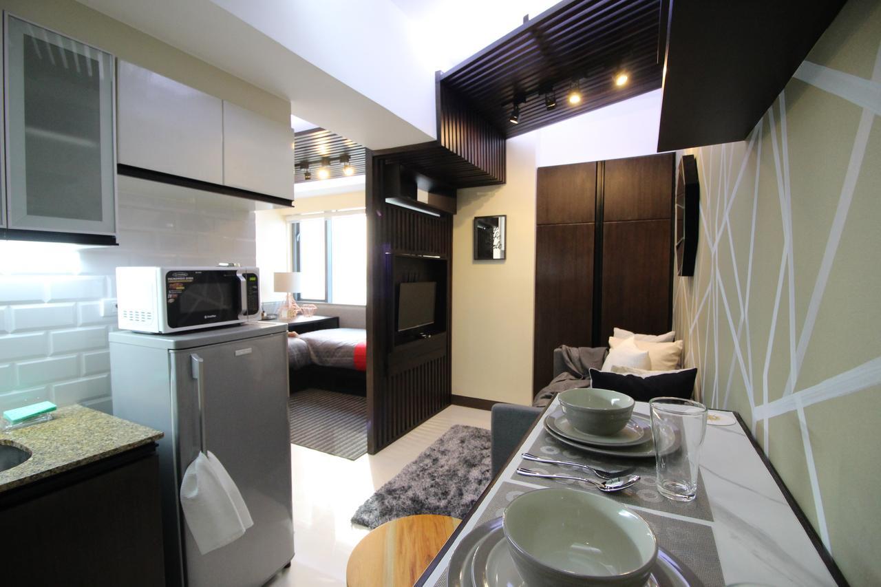 5e Tower 2 Viceroy Apartment *