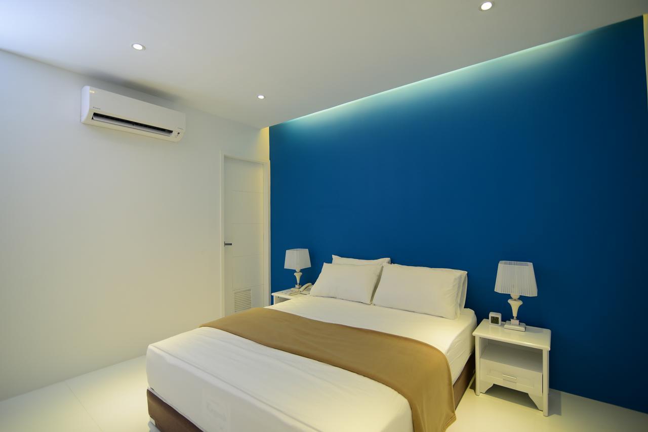 Bleu Hotel