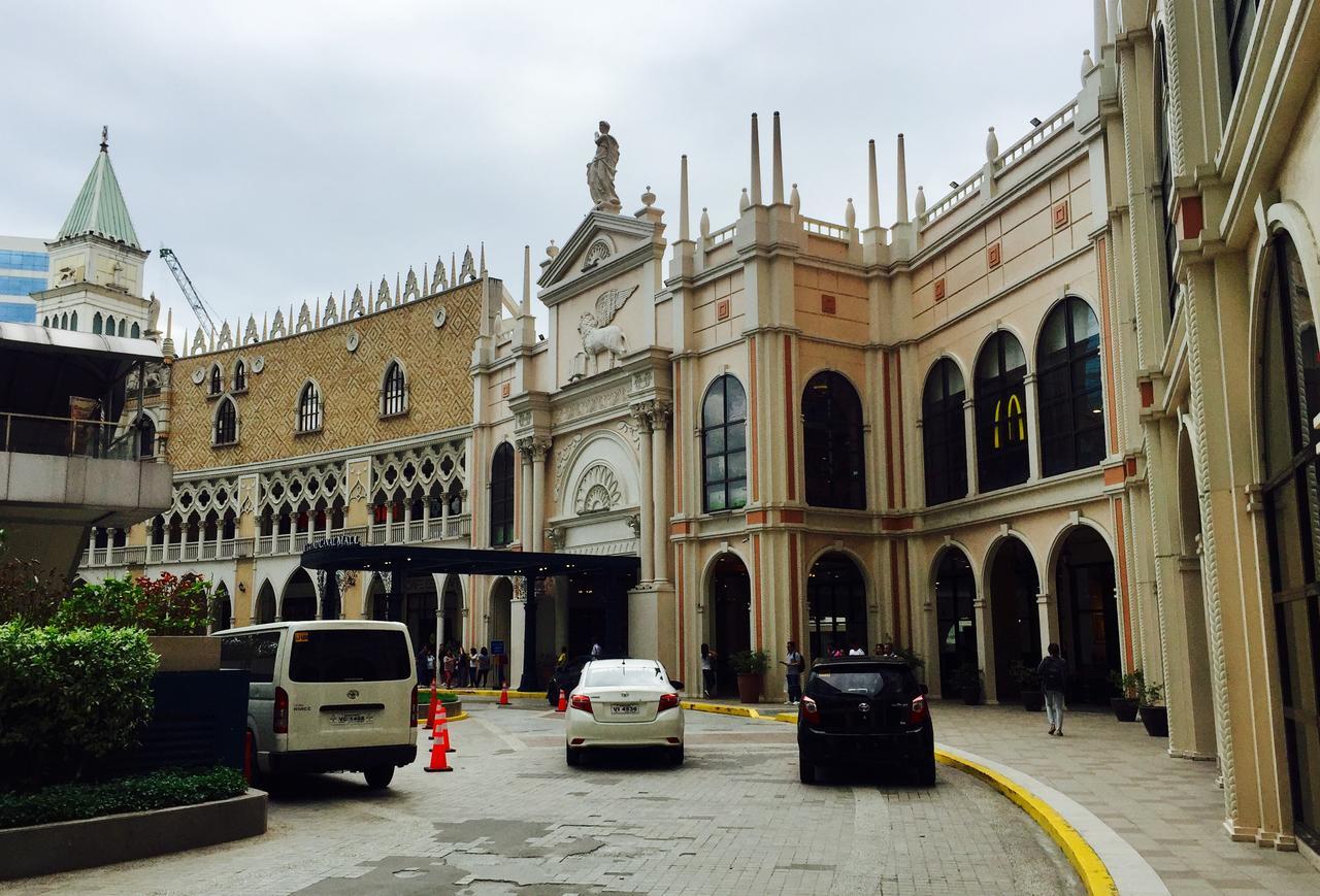 Venice, Mckinley Hill Bgc Apartment