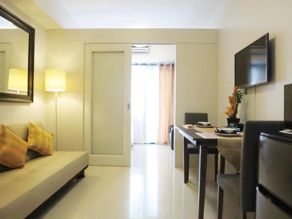 Hotel Iecasa At Sea Residences Serviced Manila