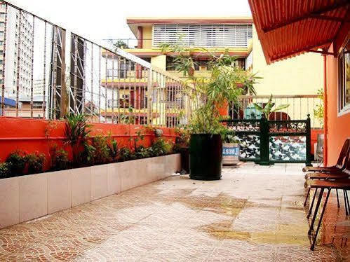 Golden Hotel