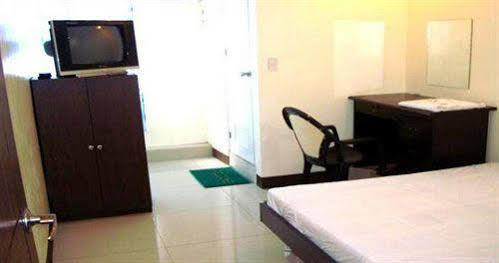 Golden Hotel