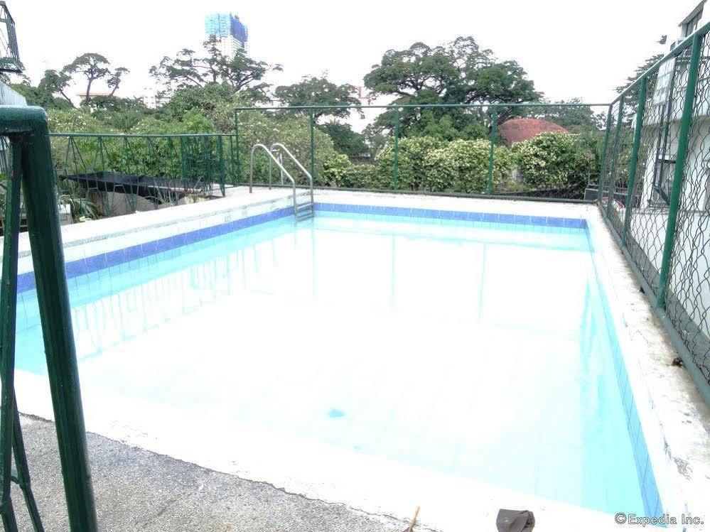 Garden Plaza And Hotel 3*