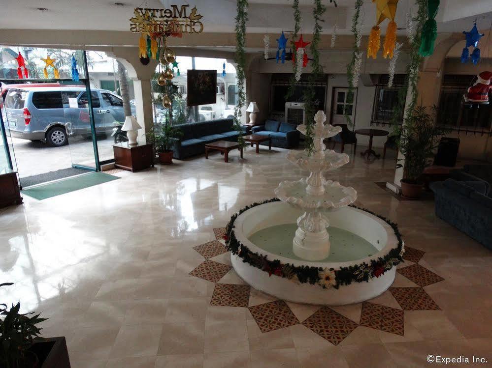 Garden Plaza And Hotel