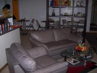 Makati International Inns Hotel 3*