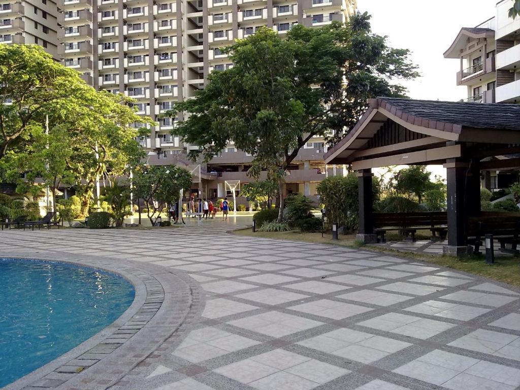 Apartment Rosewood Pointe Residences Manila