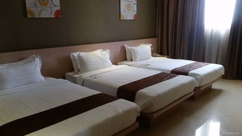 Hotel Dela Chambre 3*