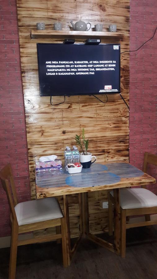 Apartment The Treehouse A @ Trees Residences Manila