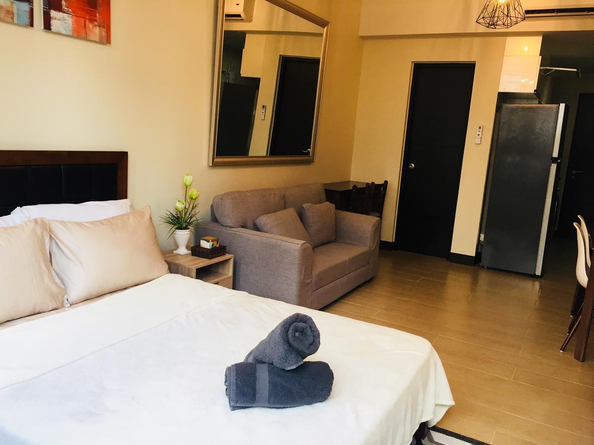 Apartment Paseo Heights In Salcedo Village Makati *