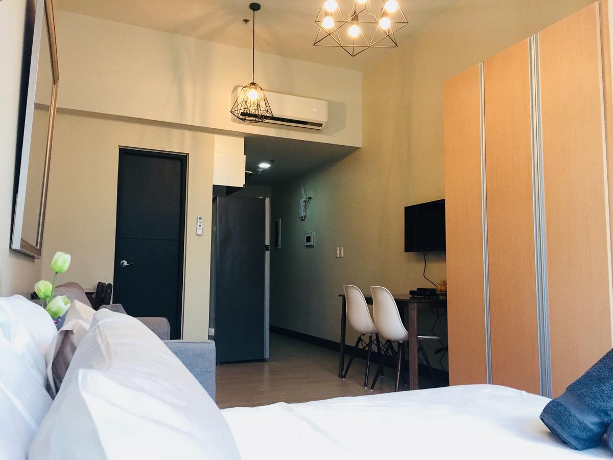Apartment Paseo Heights In Salcedo Village Makati *