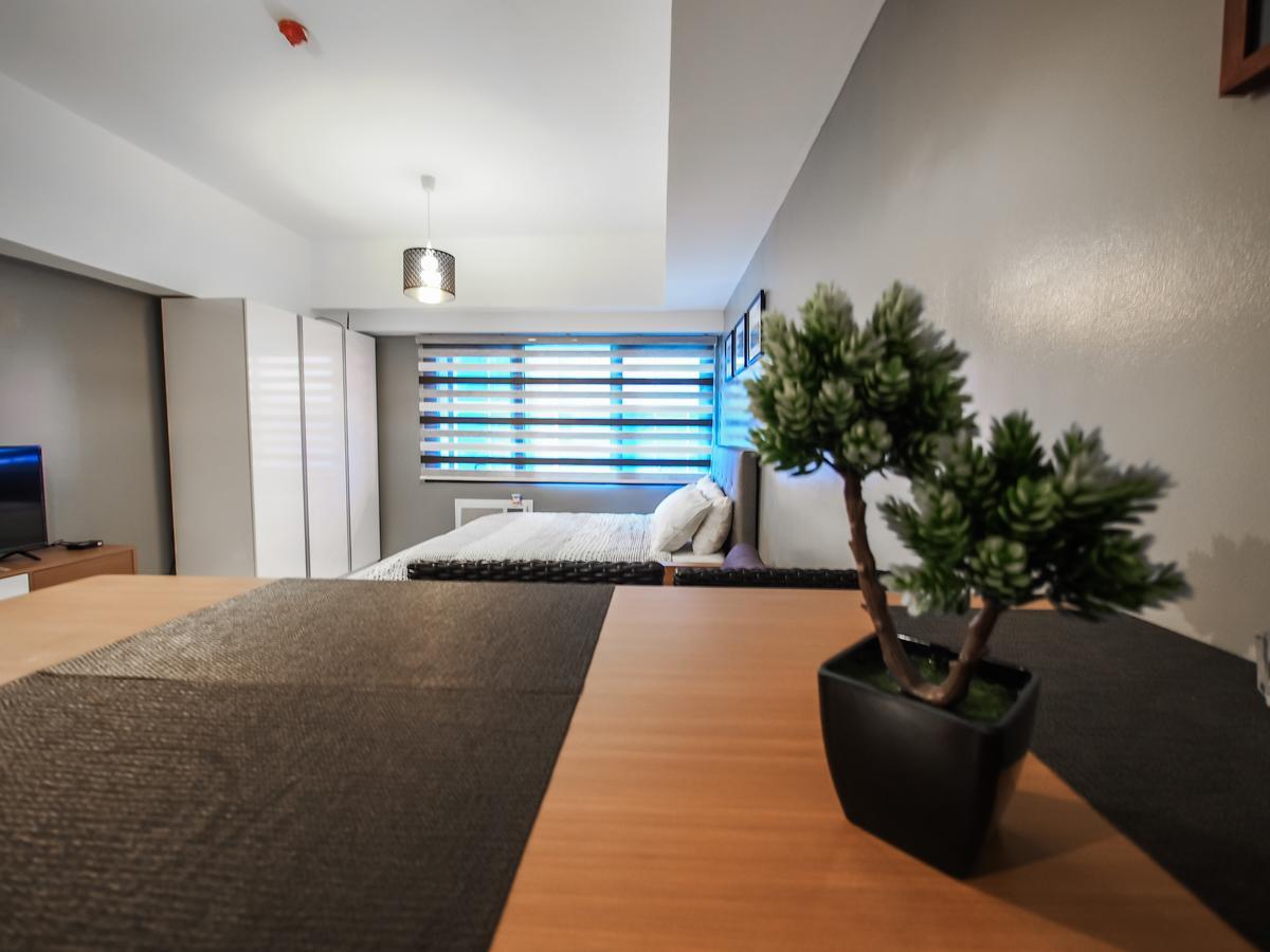 Icon Plaza Tower Apartment *