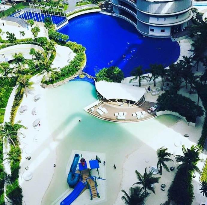 Apartment Azure C7 Balcony, Wifi, Near Mall Airport