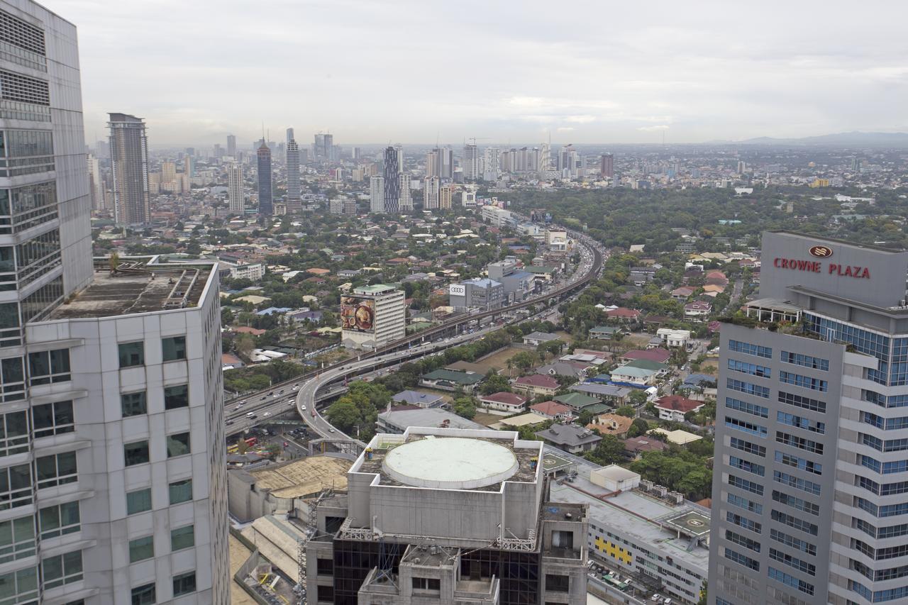 Indigo Ortigas @ Adb Avenue Tower Apartment *