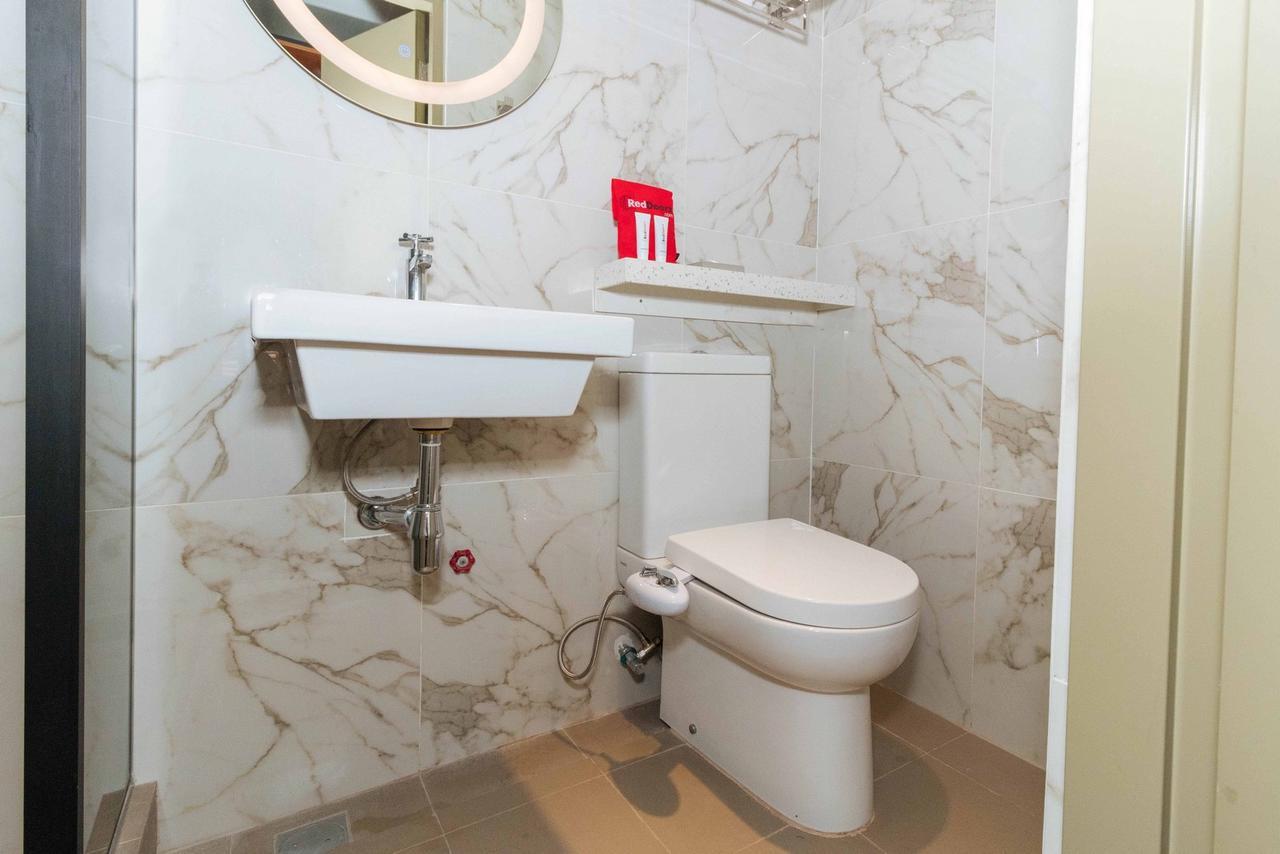 Hotel Reddoorz Premium Near Ust Hospital Manila