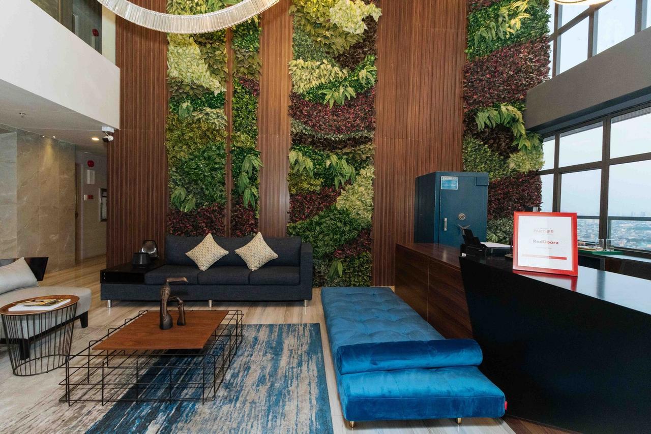 Reddoorz Premium Near Ust Hospital