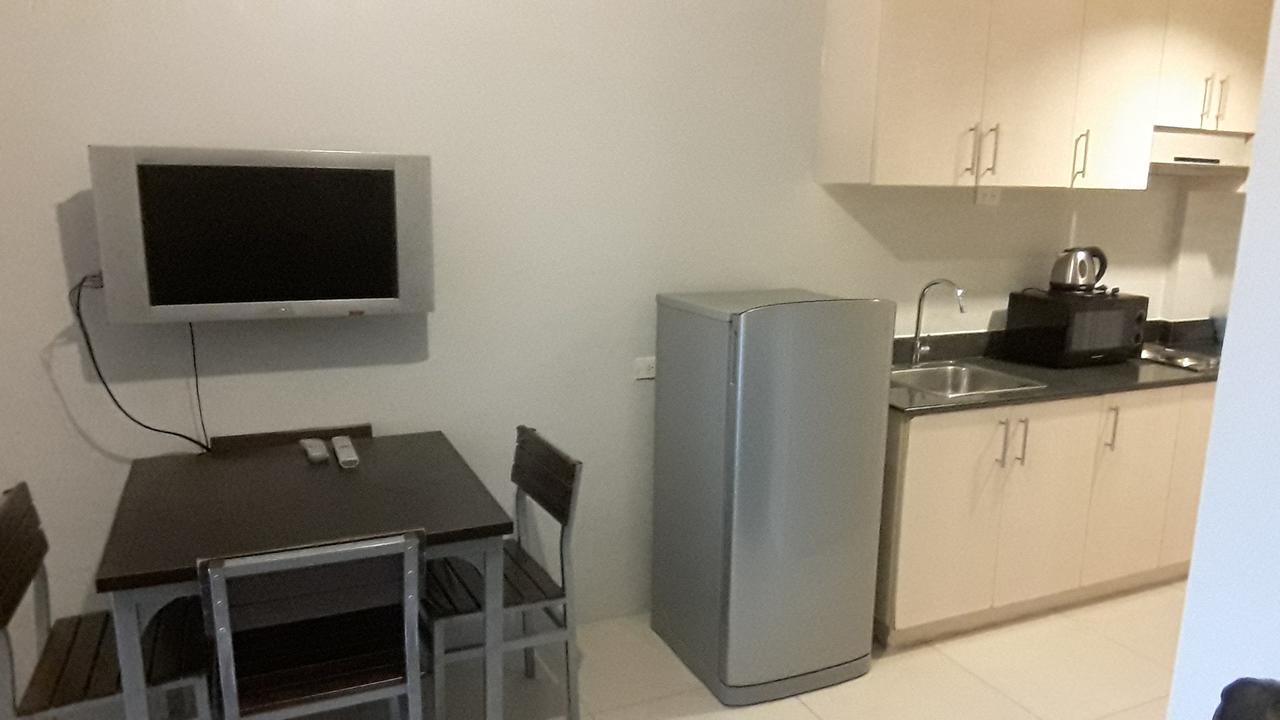Sea Residences - Rheiyn Apartment Manila