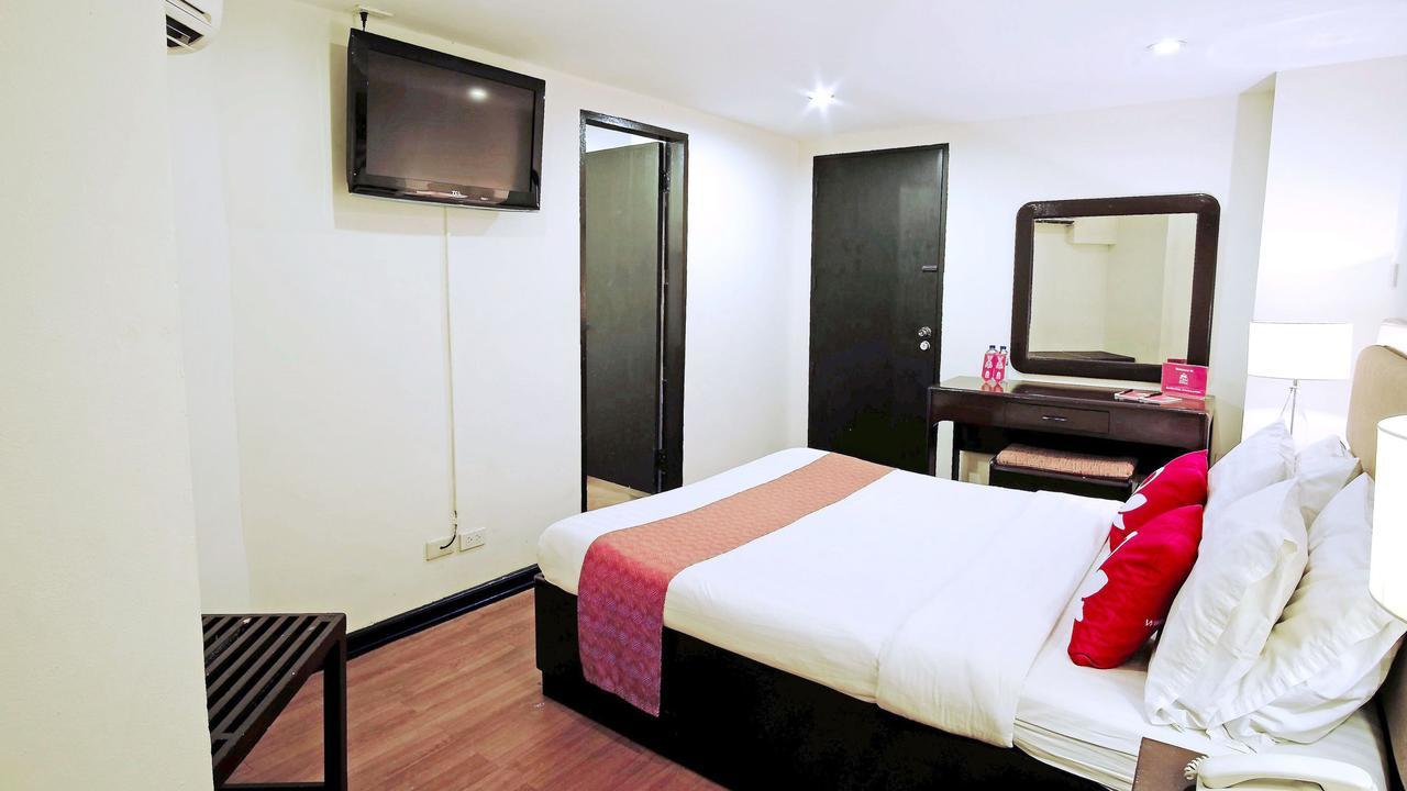 Zen Paco Park 3*