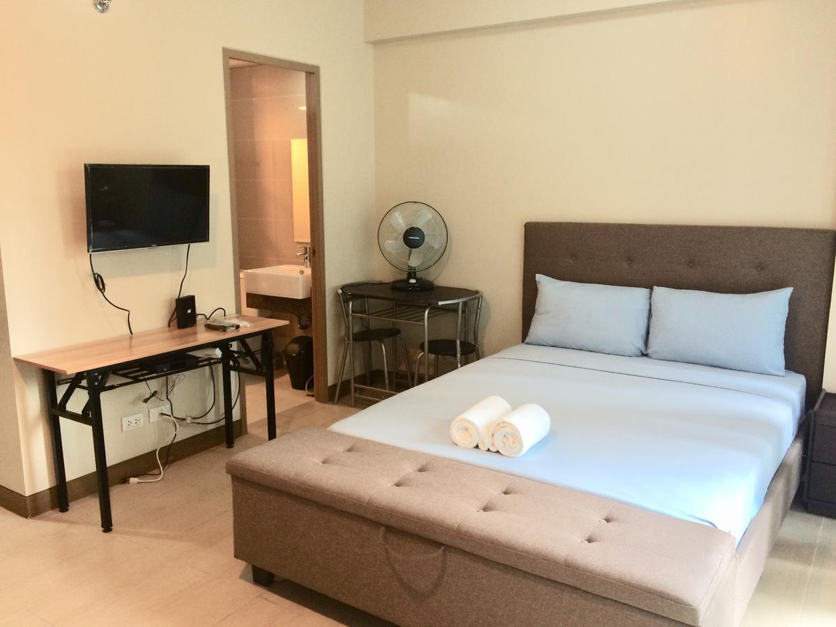 Apartment Two Palm Tree Aesthetic Condotel *