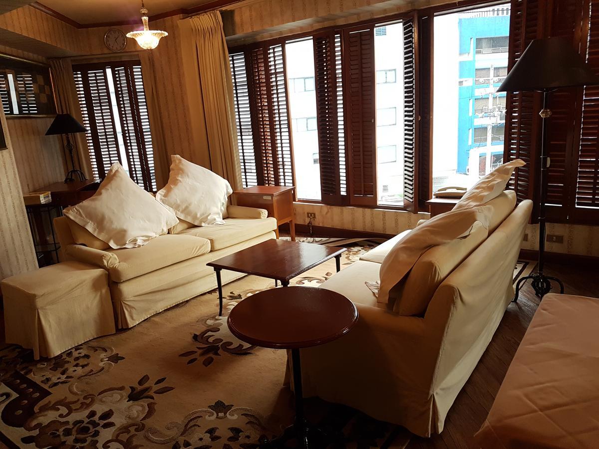 Ceo Suites