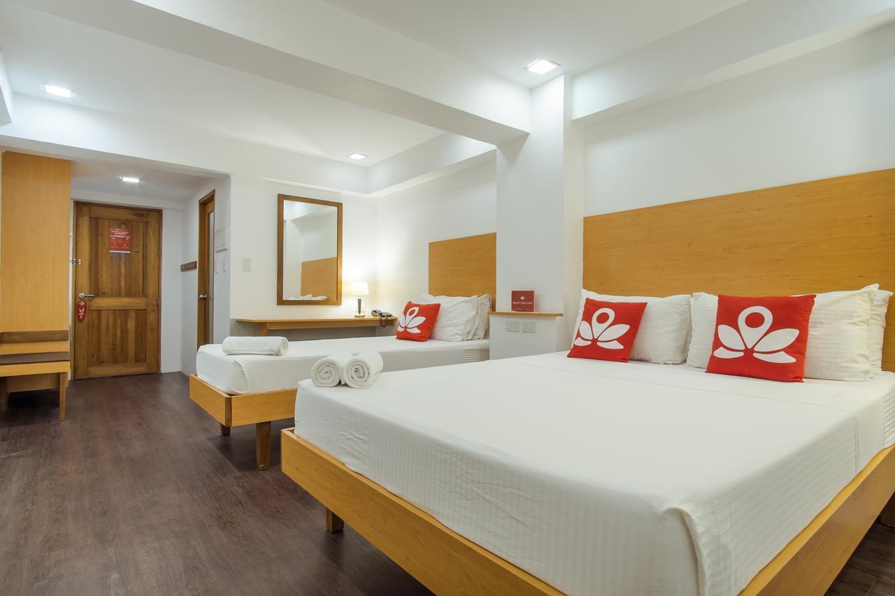 Zen Brblock Makati Hotel