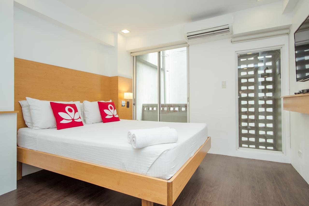 Zen Brblock Makati Hotel