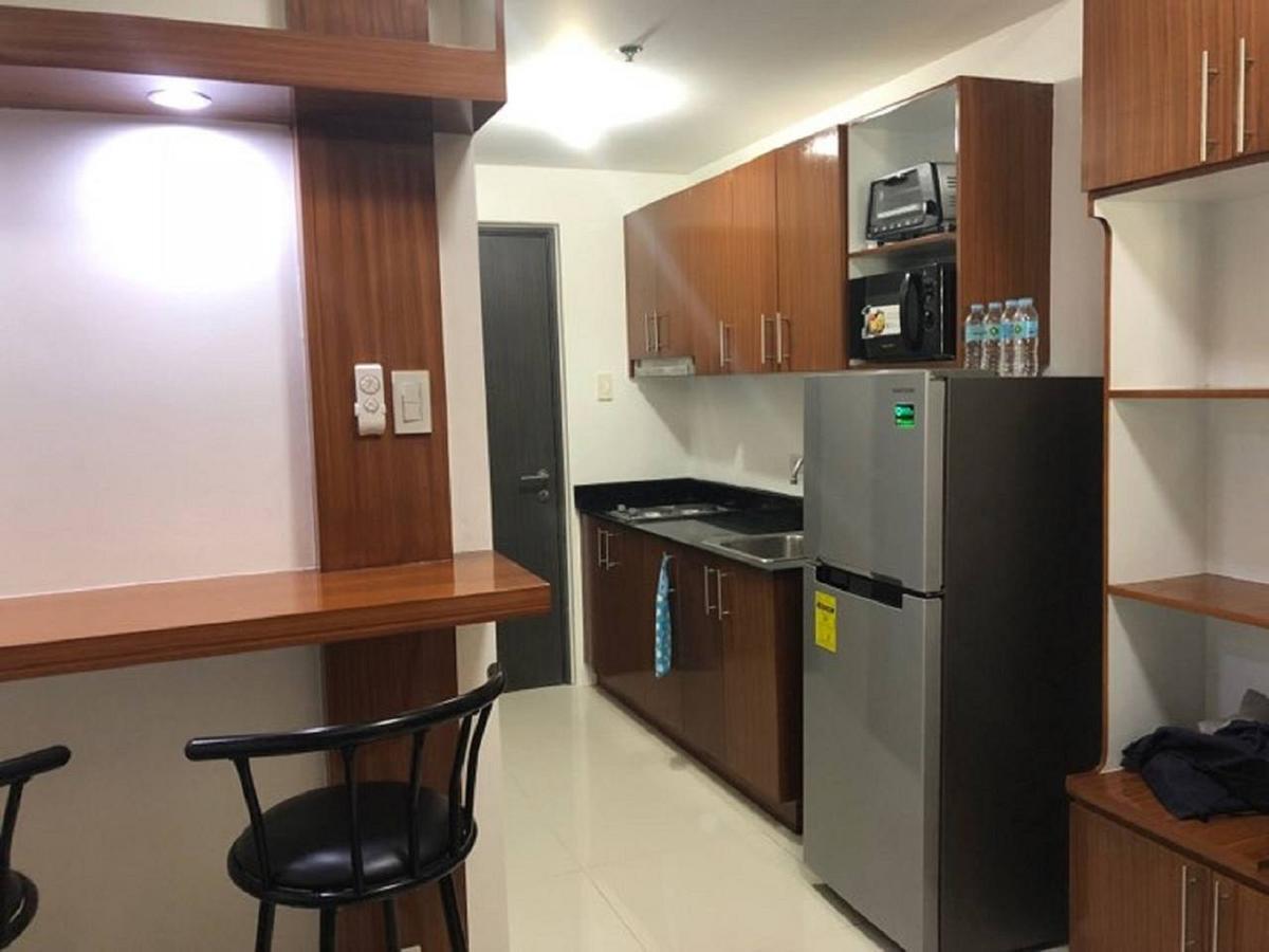 Stays At Residences 1 Bedroom With Complimentary Breakfast For 2 Apartment Manila