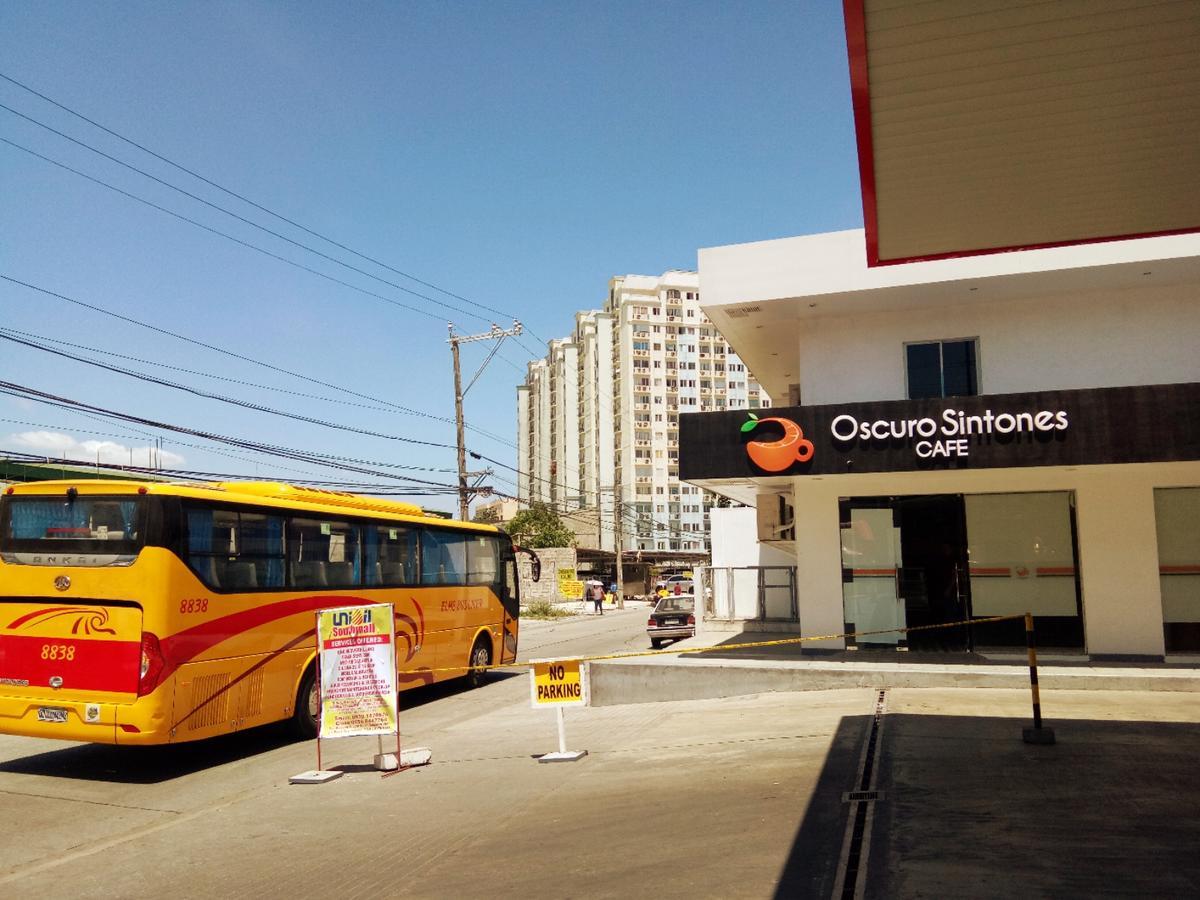 Almanza Metropolis Condominium Apartment *