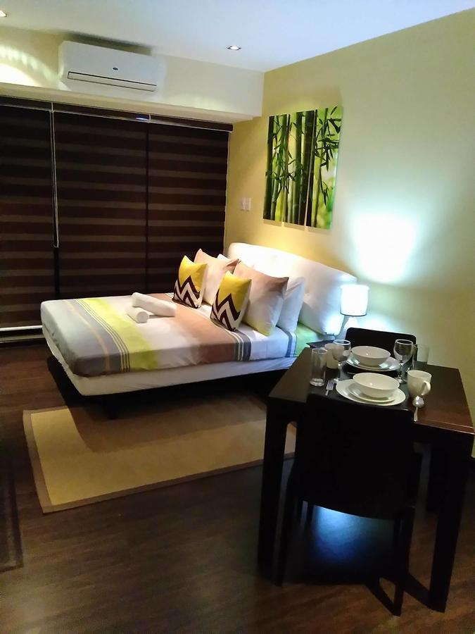 Apartment Seven Doors Apartment In Knightsbridge Residences Makati Manila