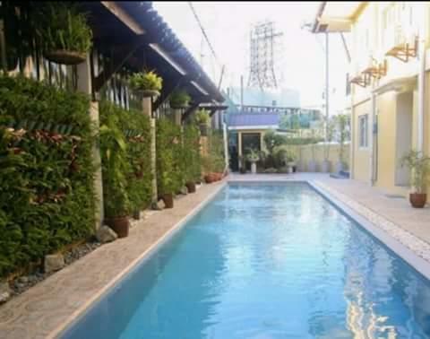 Jl Suites