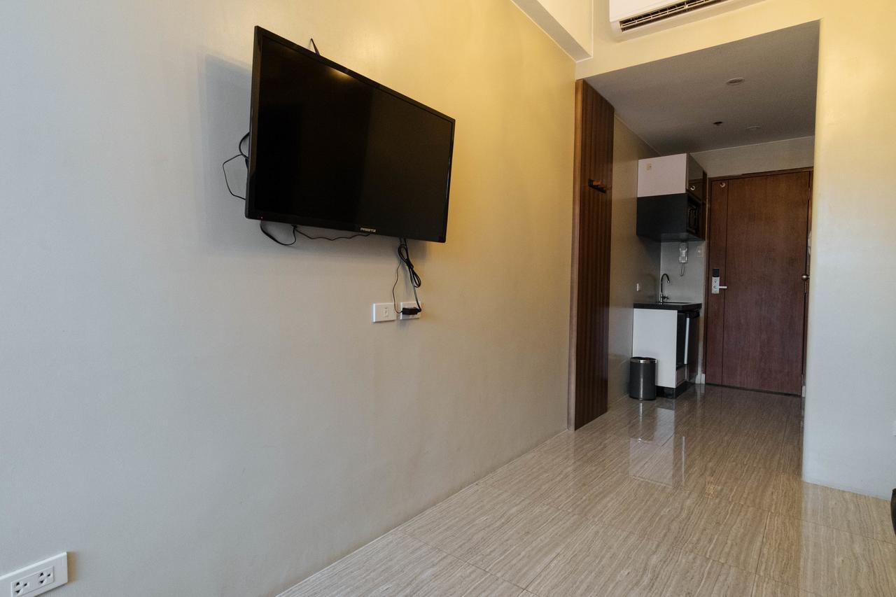 Reddoorz Premium Near Ust Hospital