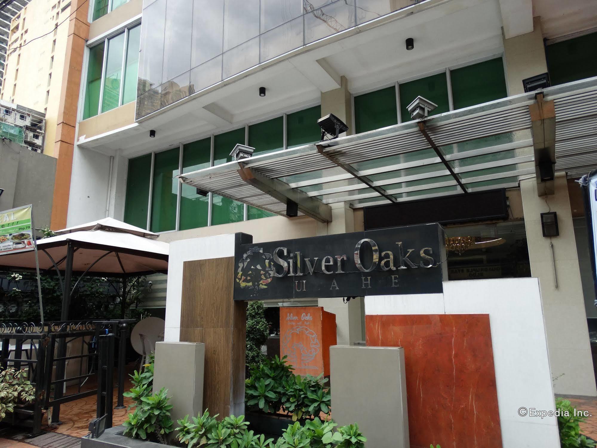 Silver Oaks & Manila