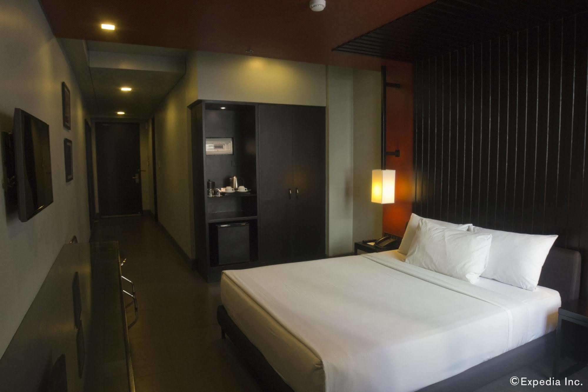 Amelie Hotel Manila