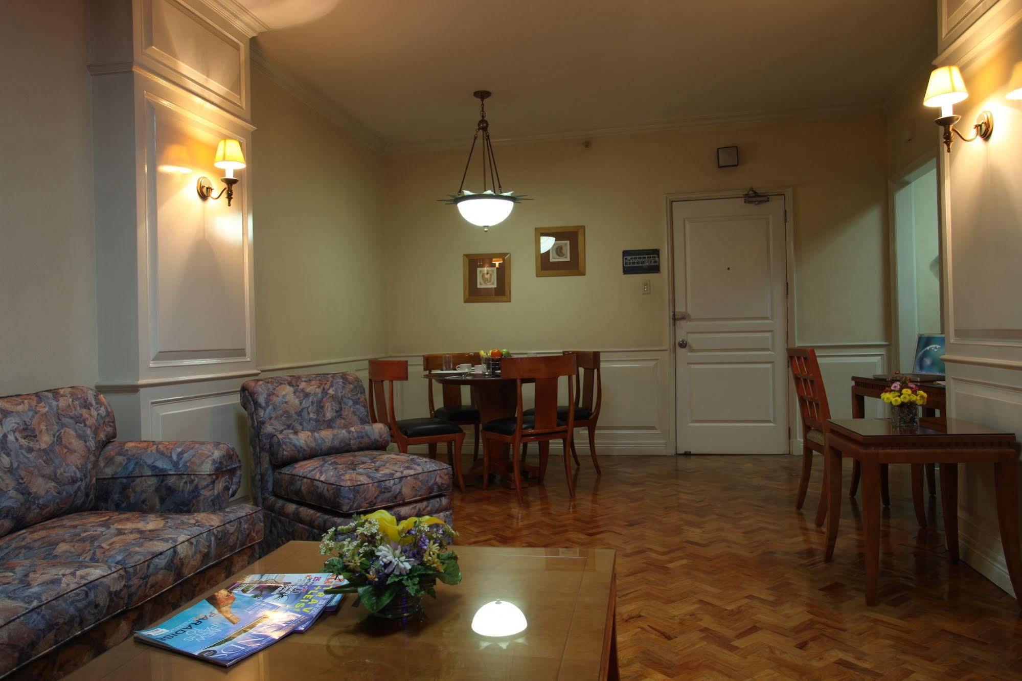 Sunny Bay Hotel