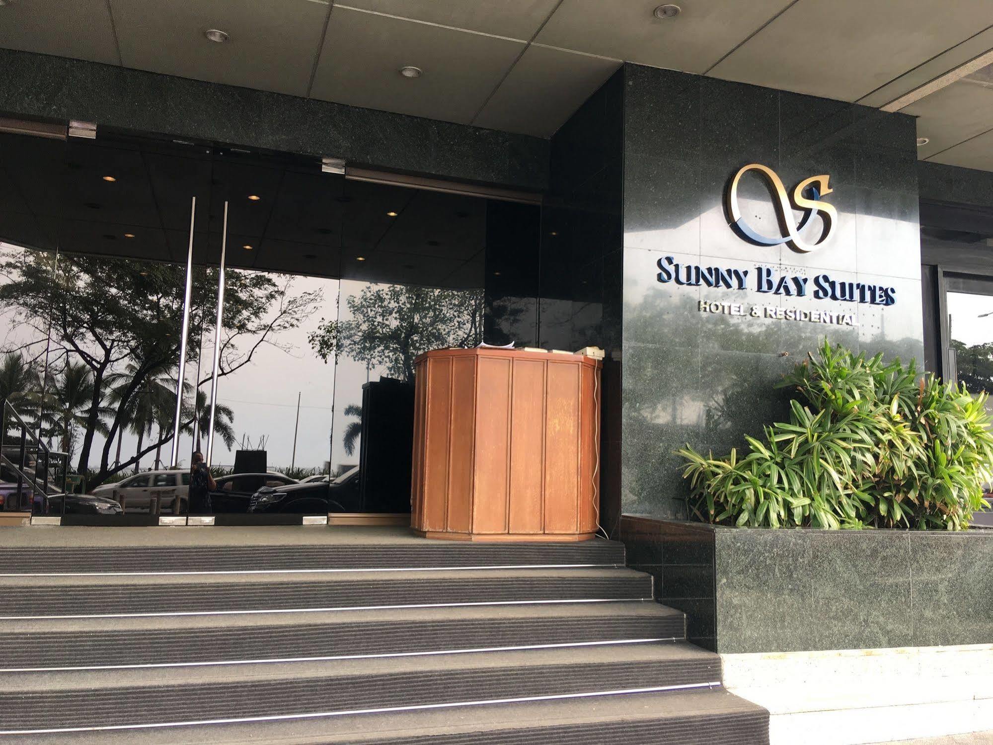 Sunny Bay
