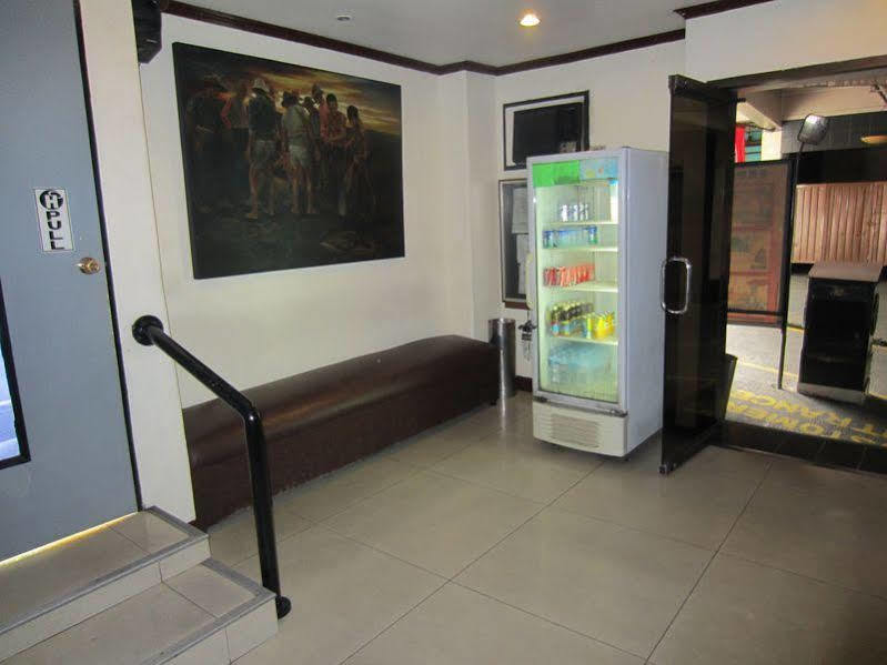 Hotel Halina Drive In Hotel-sta Mesa 2*