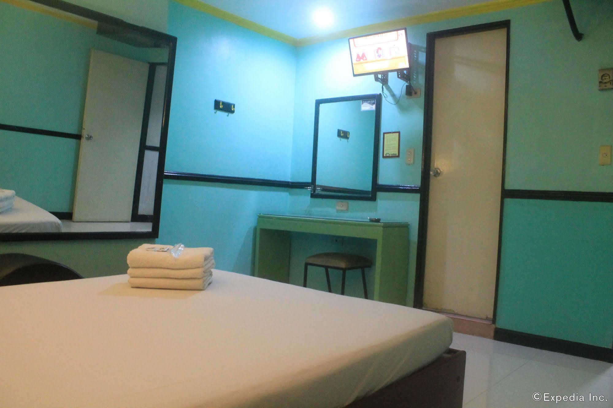 Halina Drive In Hotel-sta Mesa 2*