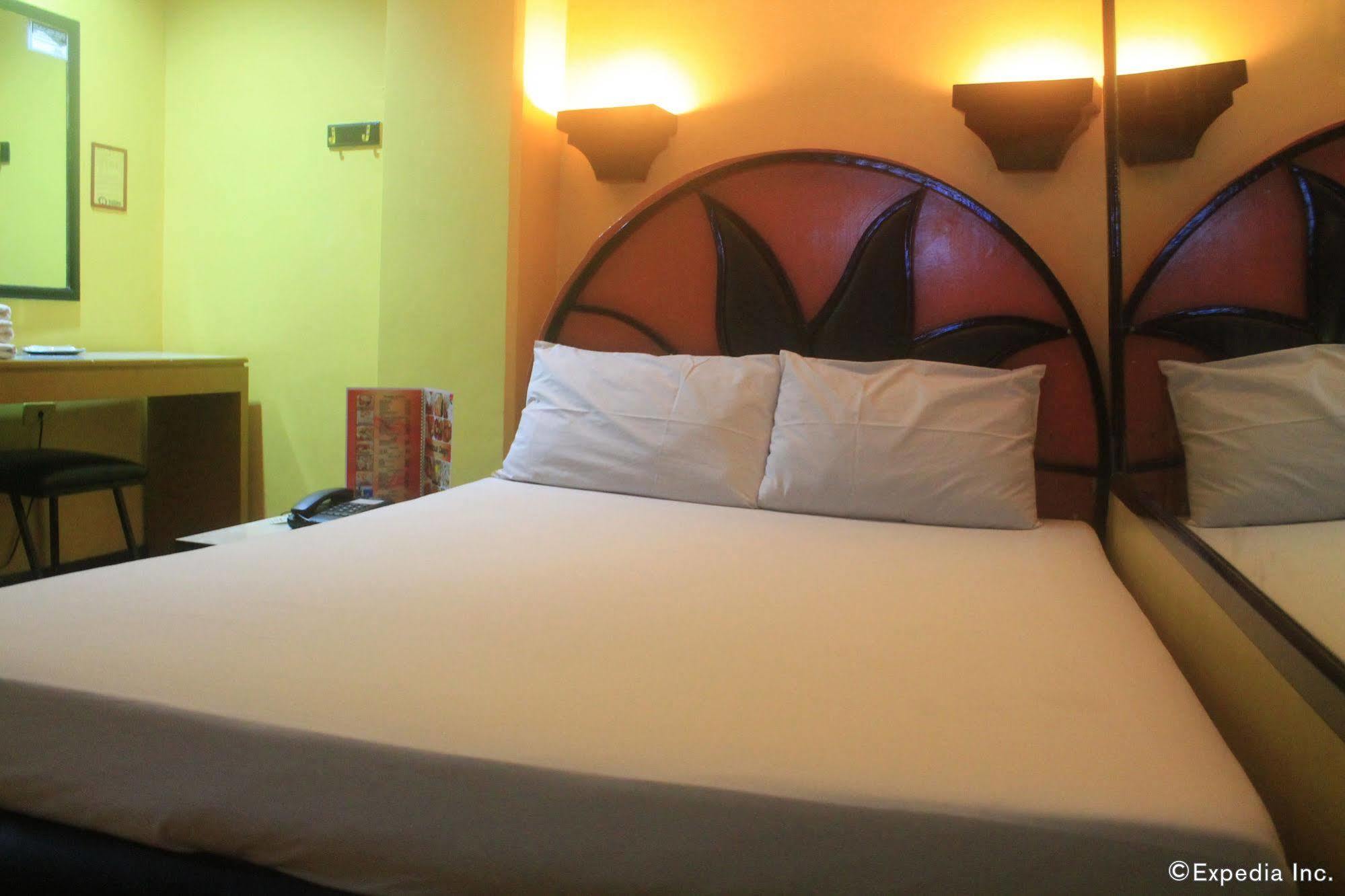 Halina Drive In Hotel-sta Mesa Hotel 2*