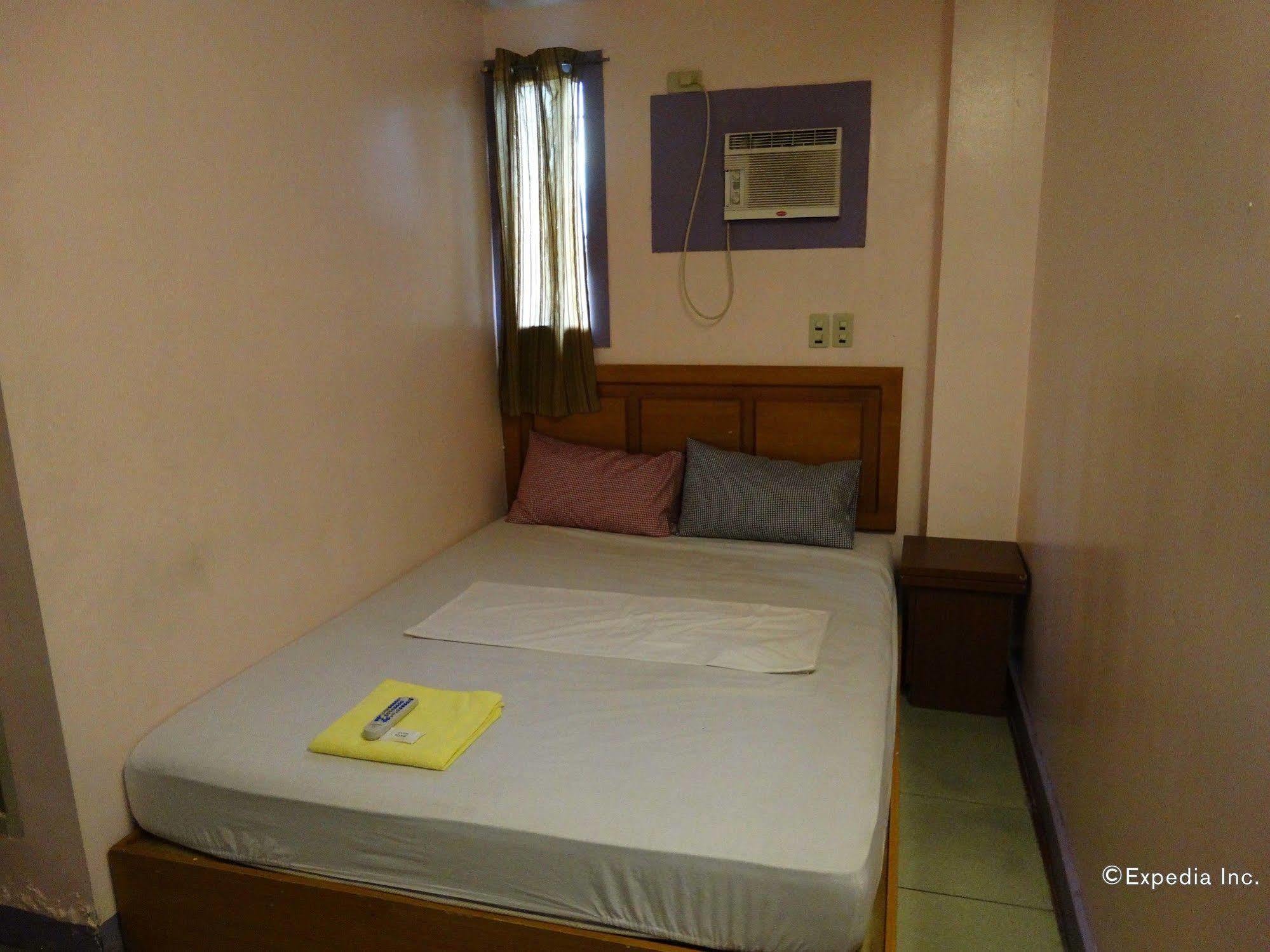 Oyo 790 Mango Hotel