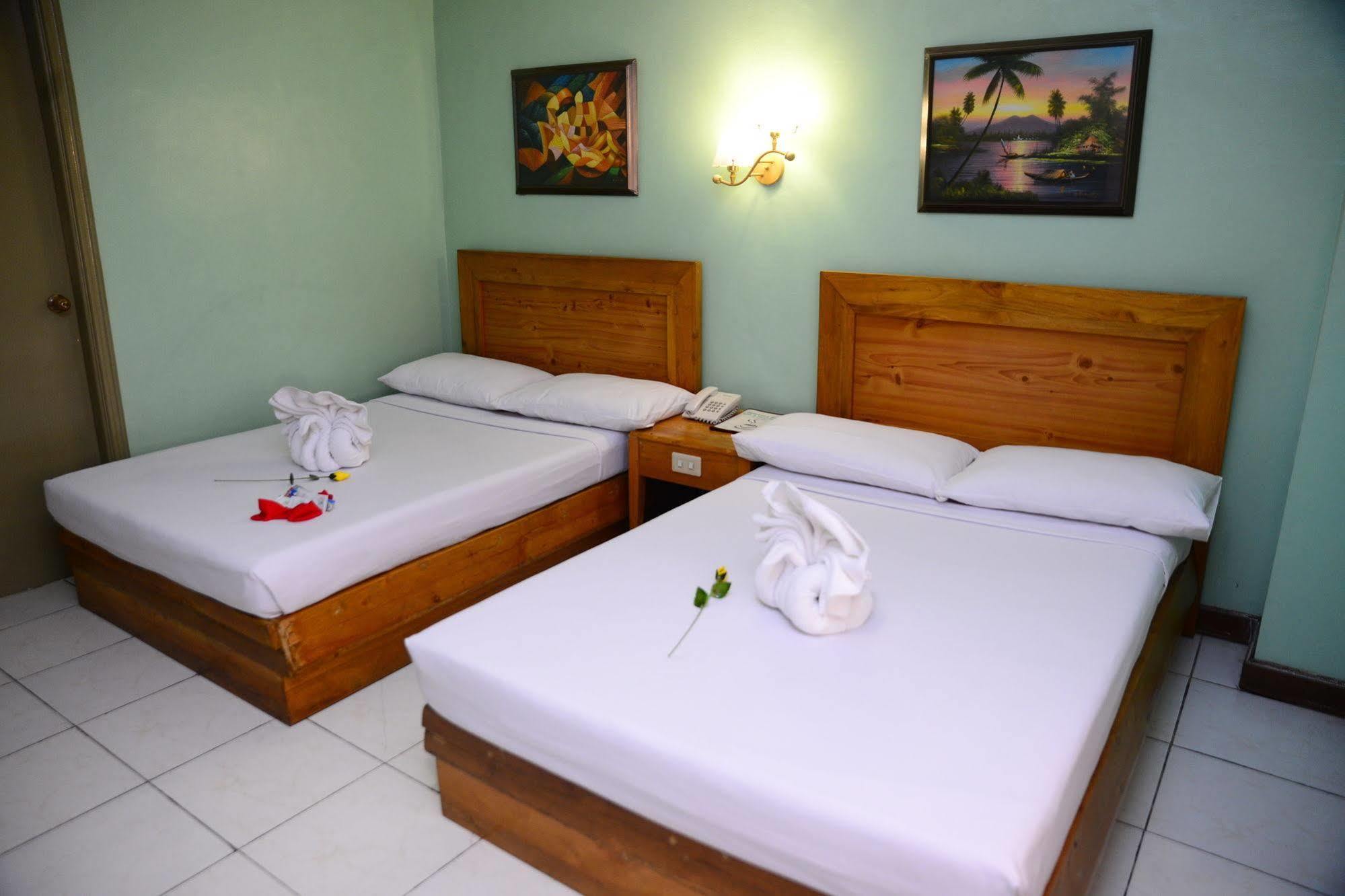 Rosas Garden Hotel