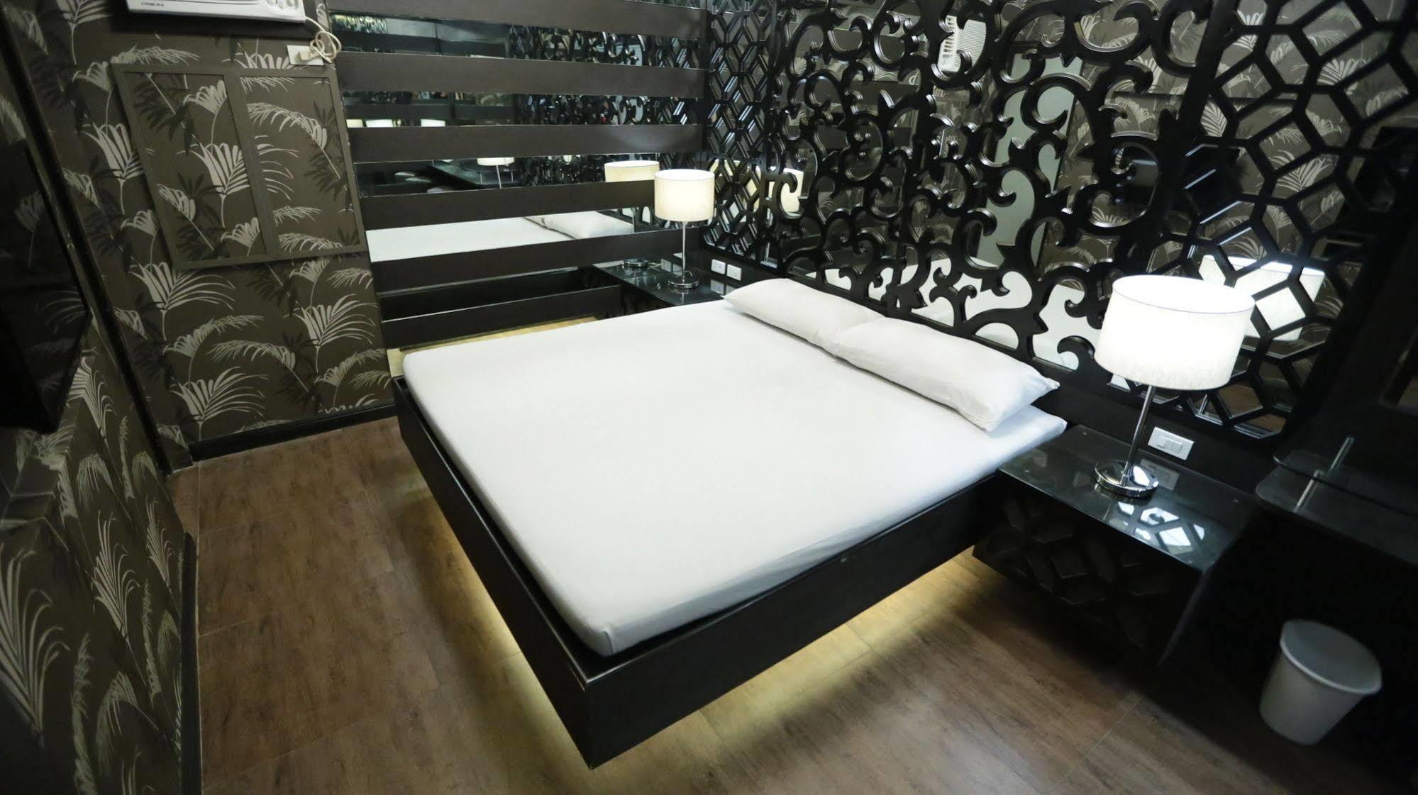 Ava Malate 2* Manila