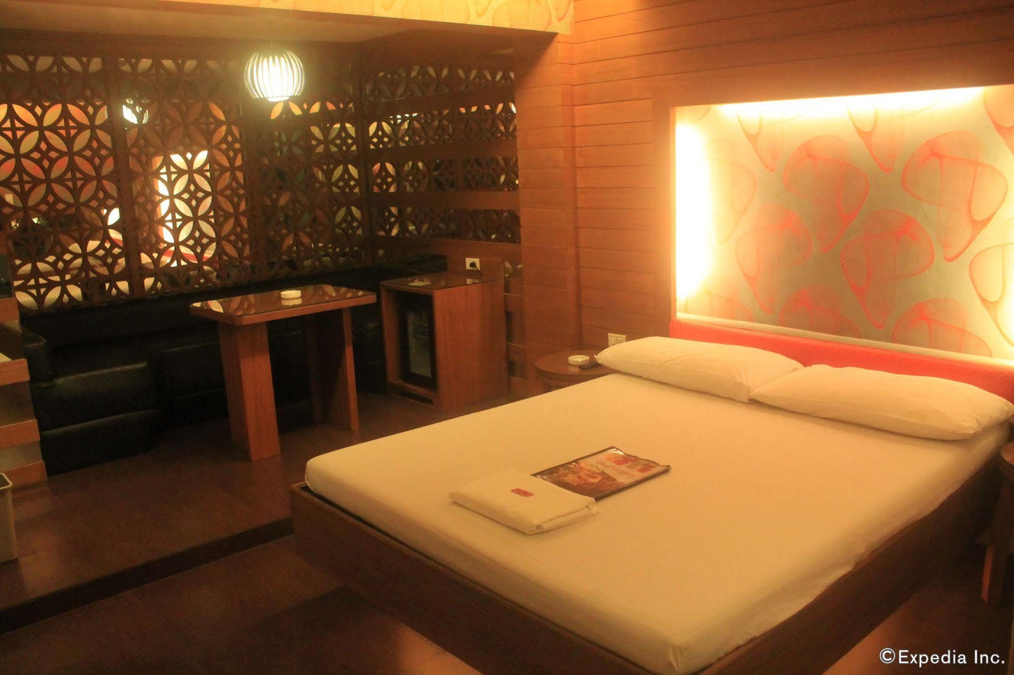Ava Malate Motel 2*