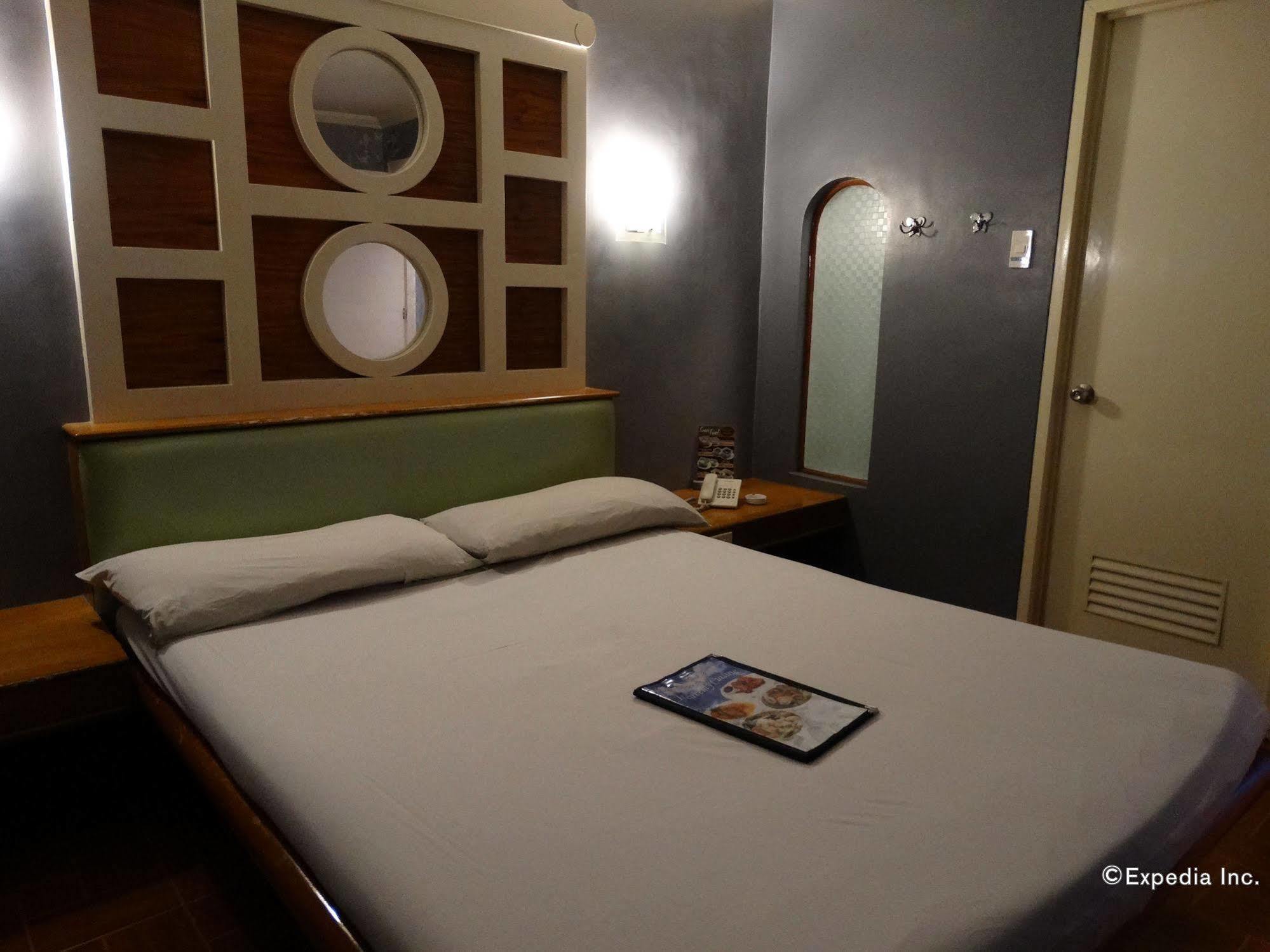 Paradis Hotel 2*