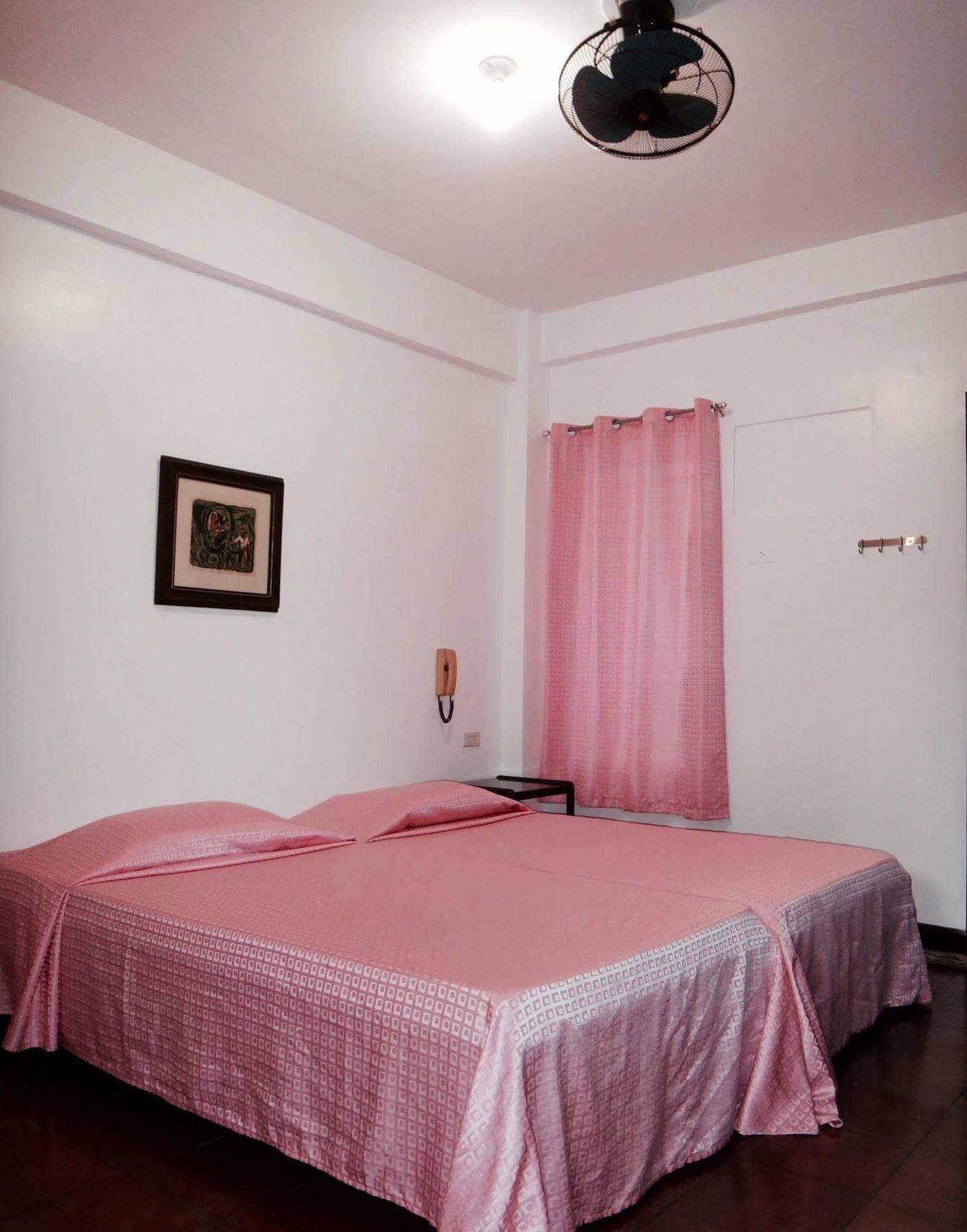 Hotel Natividad 2*
