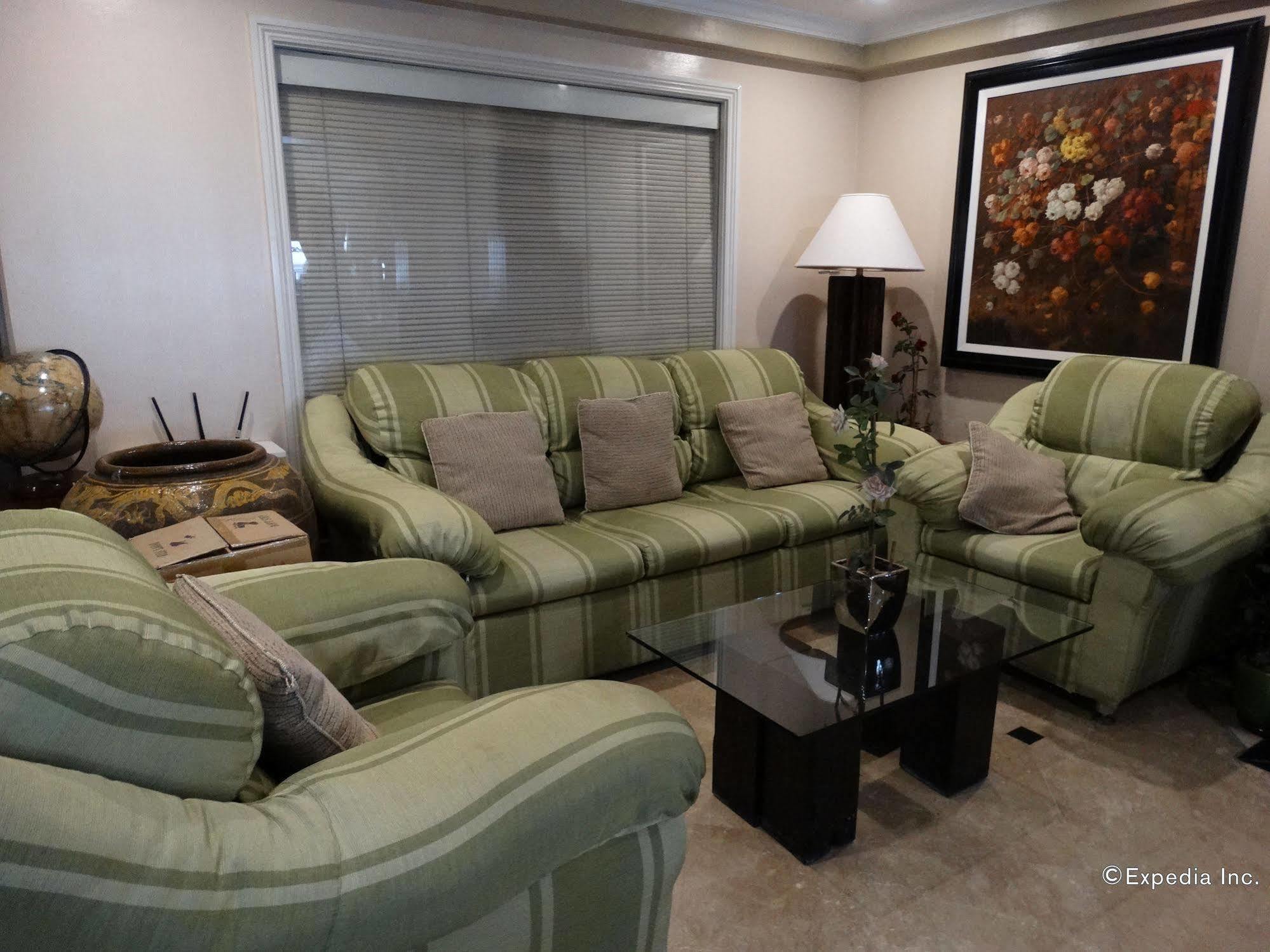 Ralph Anthony Aparthotel 2*