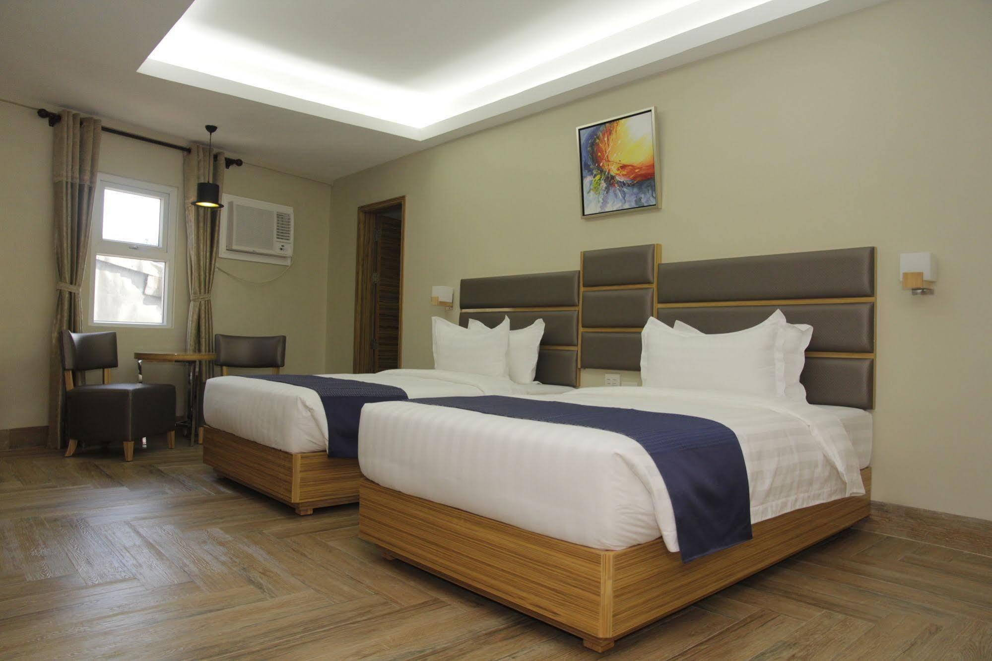 Sun Star Grand Hotel Manila