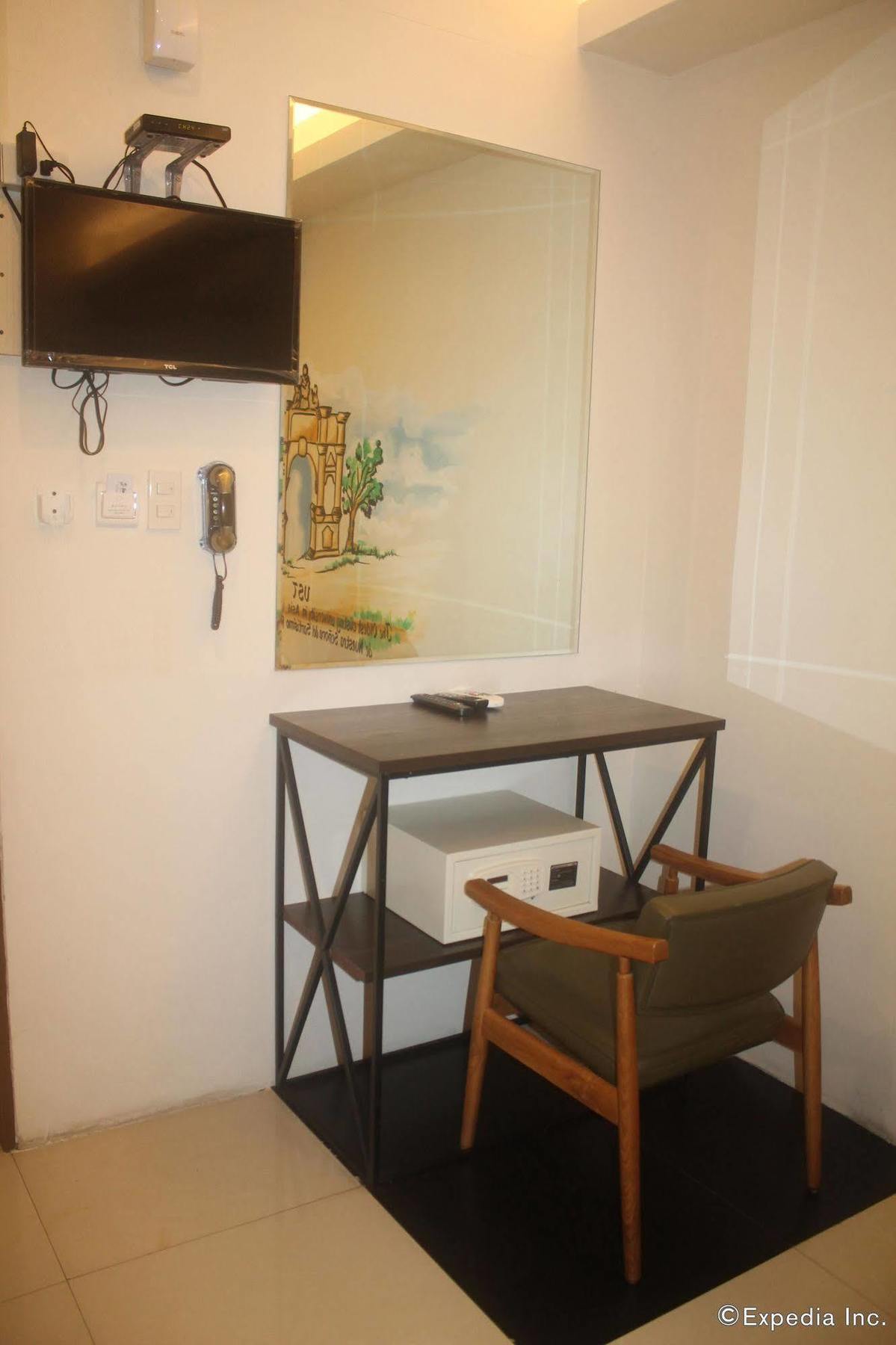 Hostel Tambayan Capsule & Bar *